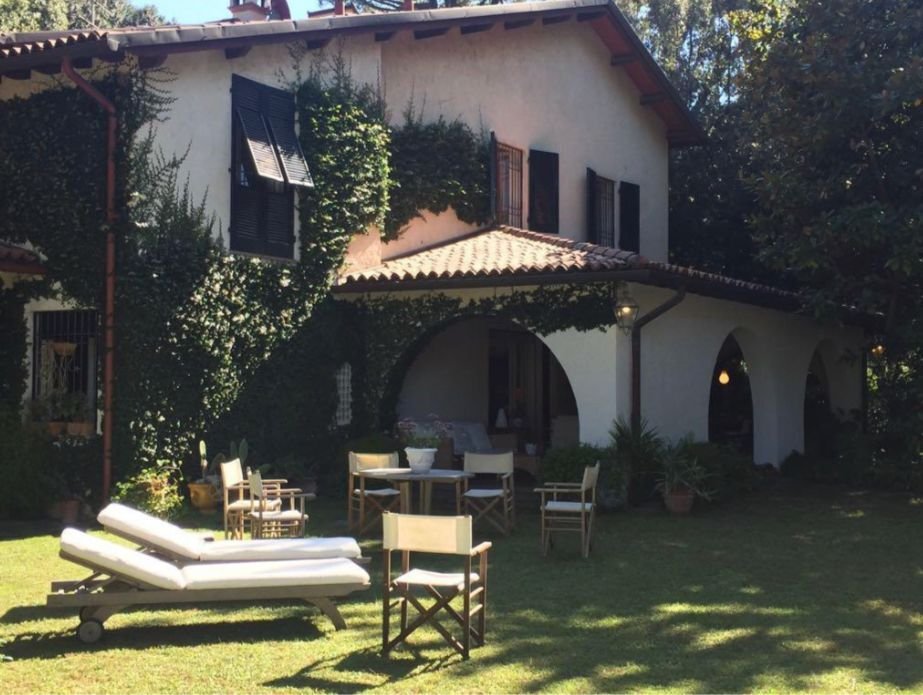 Villa For Sale Roma Imperiale Forte Dei In Forte Dei Marmi, Tuscany