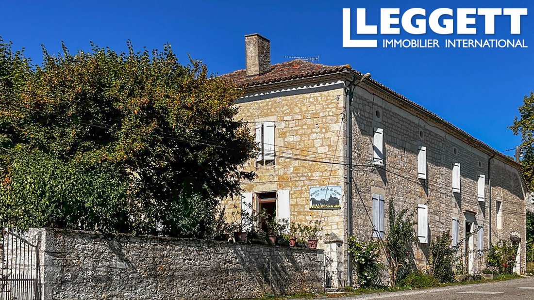 Large Stone Property To Renovate, In Montpezat De Quercy, Occitanie