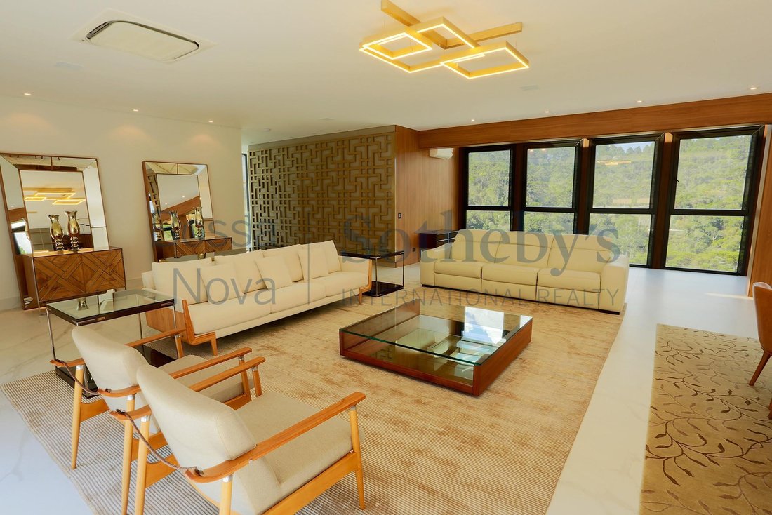 House in Campos do Jordão, State of São Paulo, Brazil 2 - 12721777