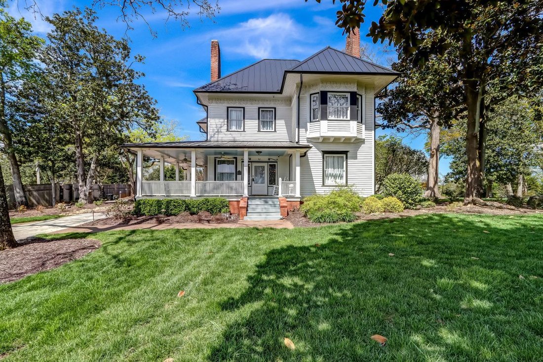 Magnificent Historic House And Venue In Buford, United States