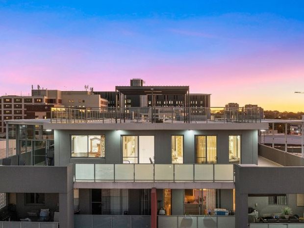 Photo inspiration: Gallery Detail: Luxury Condos For Sale In Sydney New South Wales Australia