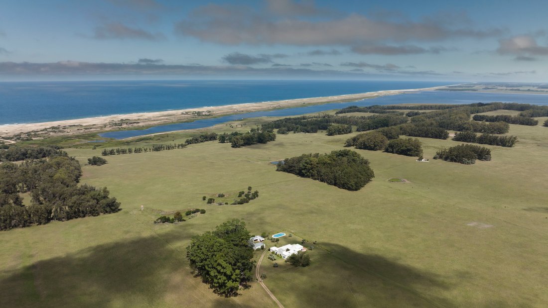 Farm Ranch in La Paloma, Rocha Department, Uruguay 1 - 12721456