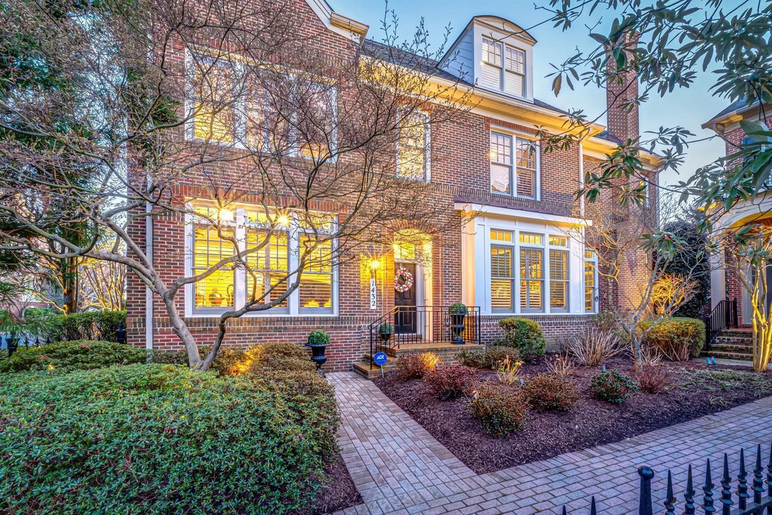 1432 Harvest Crossing Dr In Mc Lean, Virginia, United States For Sale