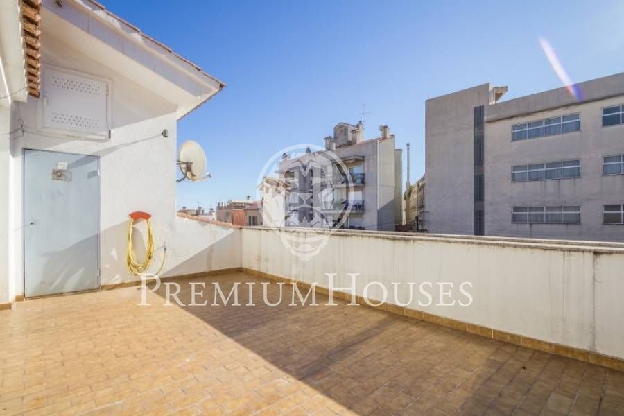 Great House For Sale In The Heart Of Mataró In Mataró, Catalonia, Spain