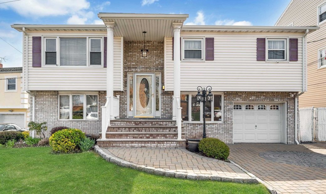 20 Geraldine Road In North Arlington, New Jersey, United States For