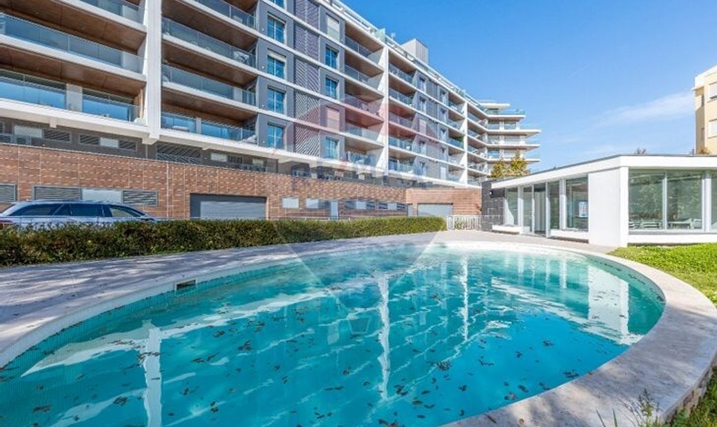 Condo/Apartment T3 For Sale In Algés, Linda A Velha In Oeiras, Lisbon