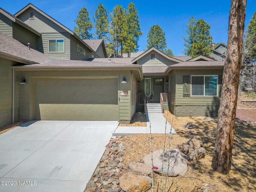 3 Bedrooms Condominium In Flagstaff, Arizona, United States For Sale