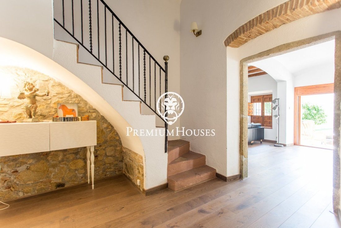 Exclusive 17th Century Gothic Style In Pineda De Mar, Catalonia, Spain