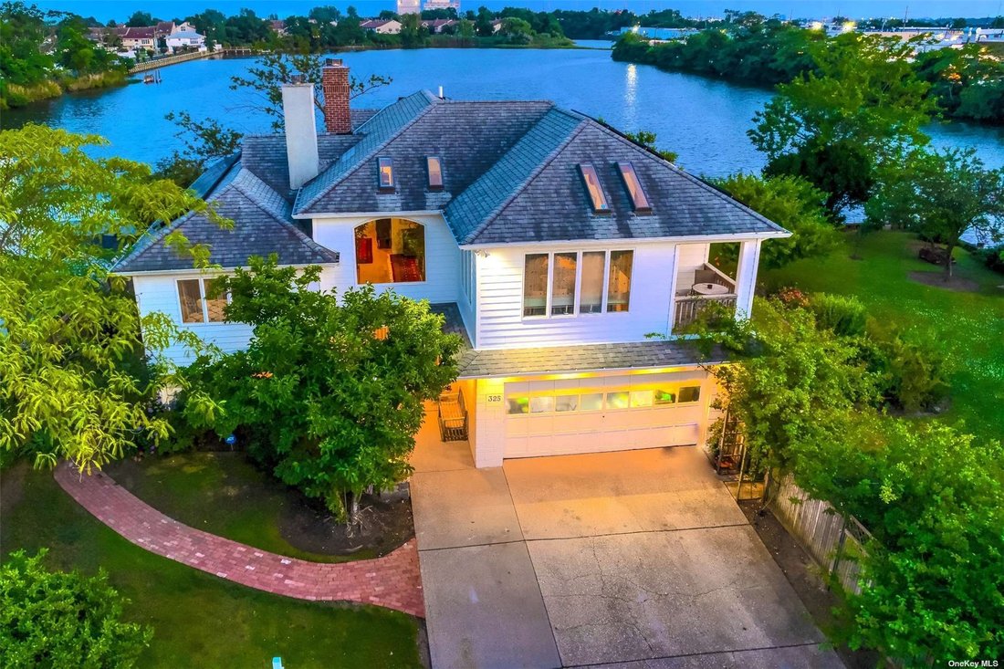House in Oceanside, New York, United States 2 - 12725432