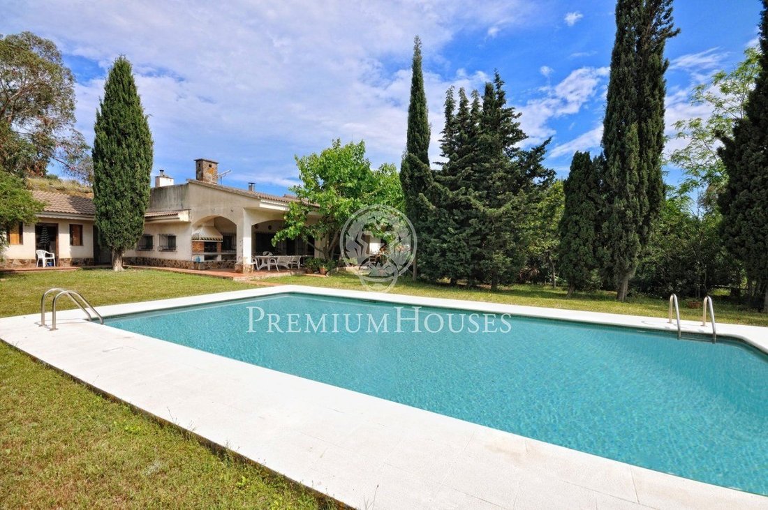 House in Tiana, Catalonia, Spain 1 - 12725555