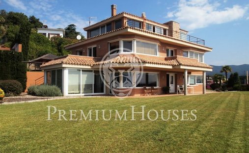 House in Sant Cebria de Vallalta, Catalonia, Spain 1