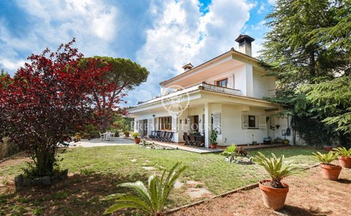 House in Sant Cebria de Vallalta, Catalonia, Spain 1