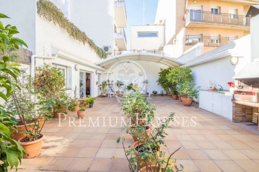 Great House For Sale In The Heart Of Mataró In Mataró, Catalonia, Spain