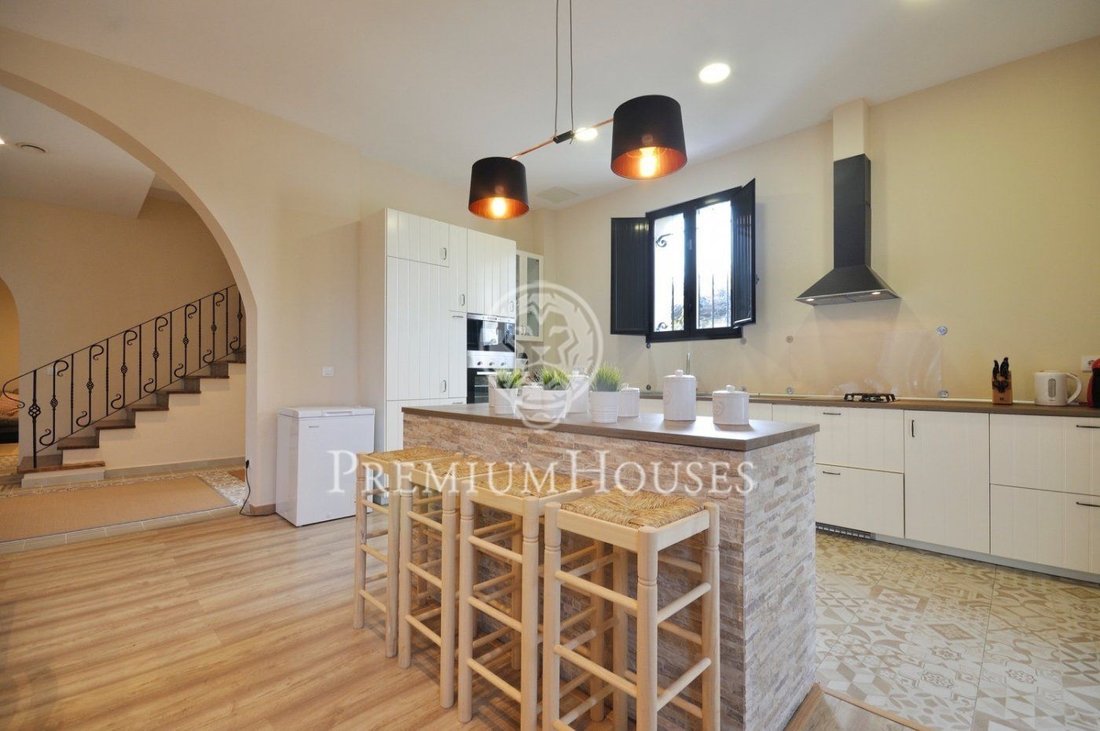 House in Llinars del Valles, Catalonia, Spain 5 - 10792536
