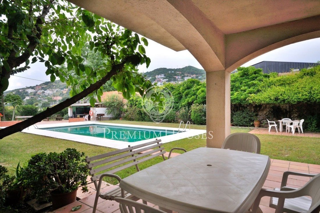 House in Tiana, Catalonia, Spain 2 - 12725555