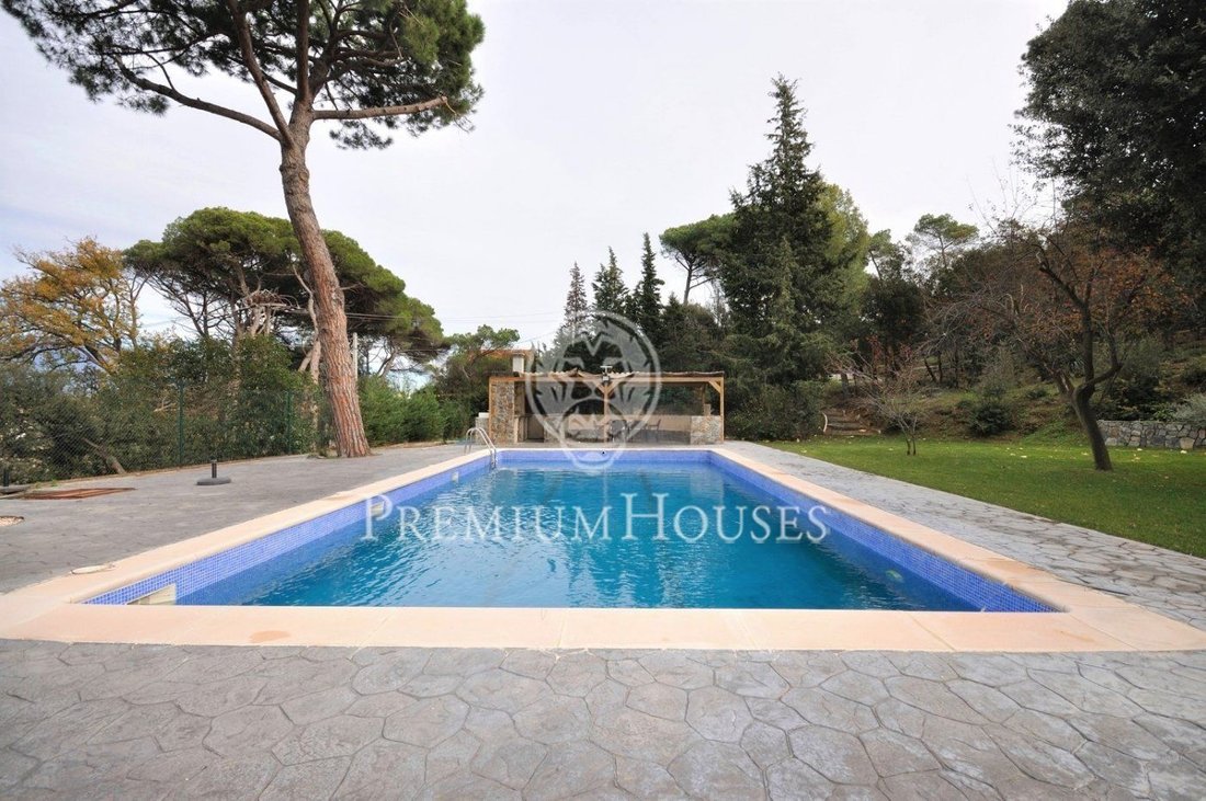 House in Llinars del Valles, Catalonia, Spain 2 - 10792536