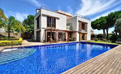 House in el Masnou, Catalonia, Spain 1