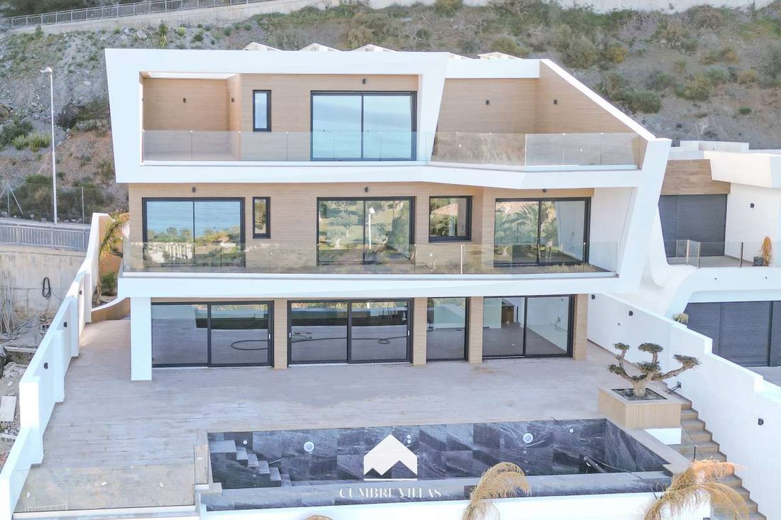 La Herradura Villa In La Herradura, Andalusia, Spain For Sale (12105593)