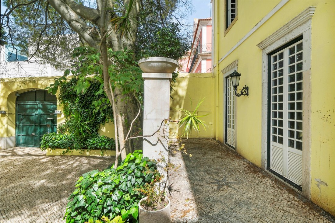 House in Misericordia, Lisbon, Portugal 1 - 12735850