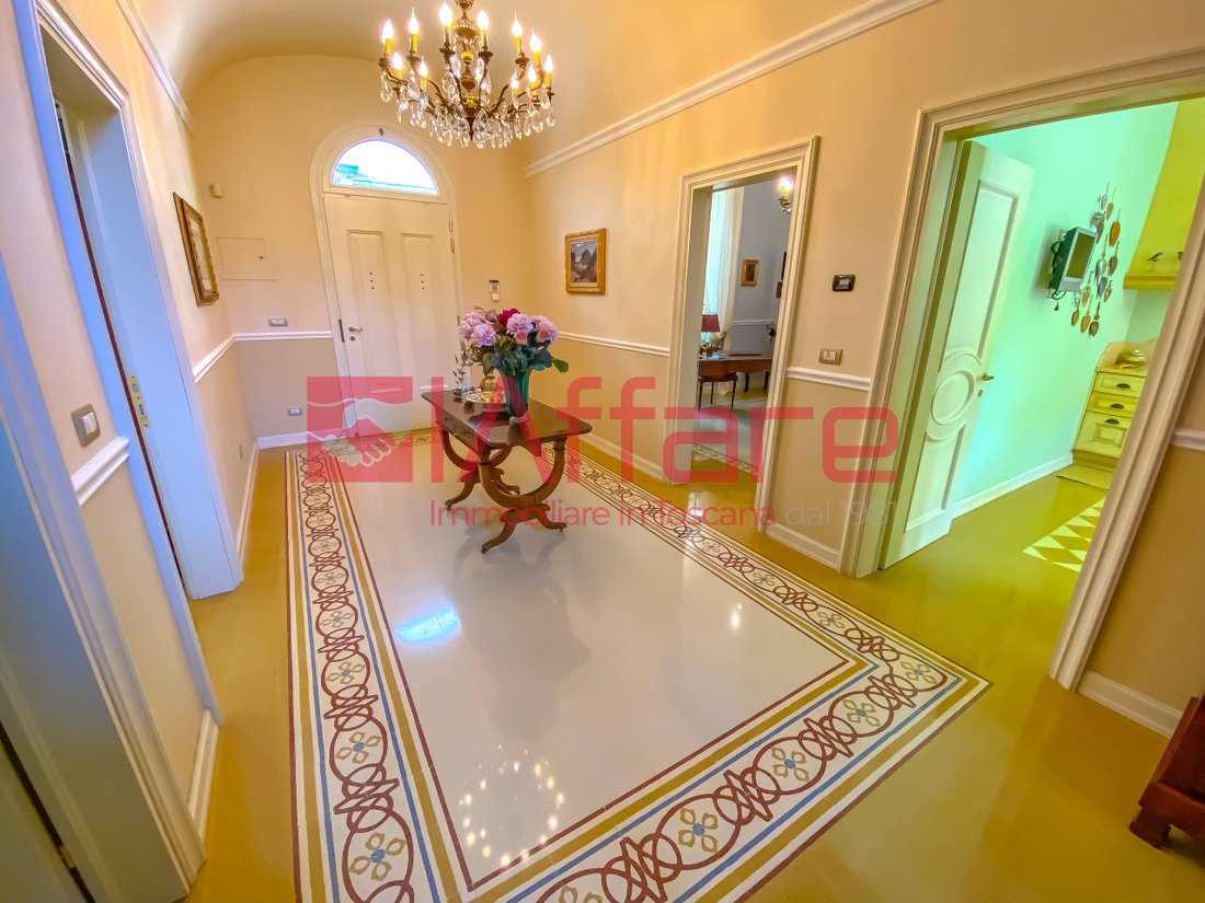 House in Stazione, Montecatini Terme, Italy 1 - 12733692