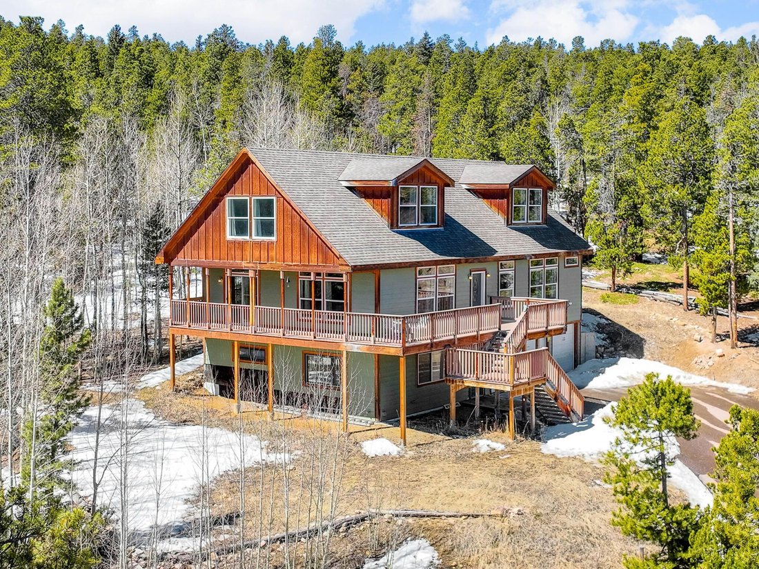 Mountain Home Getaway! In Black Hawk, Colorado, United States For Sale