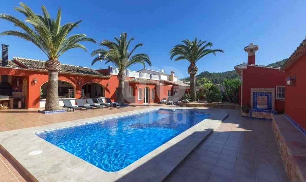 Casa 12 Dormitorios 633.00 M2 In Alicante, Valencian Community, Spain