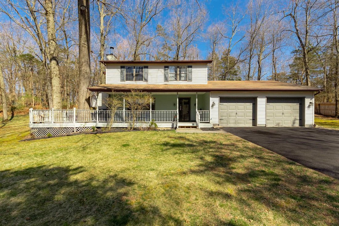 6 Vier Felder Ct., In Wappingers Falls, New York, Vereinigte Staaten Zu