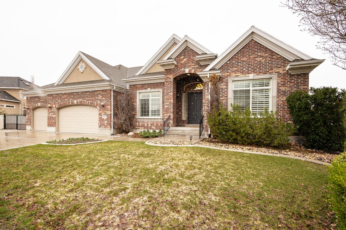 Large Rambler In Draper's Bellevue With Walk En Draper, Utah, Estados