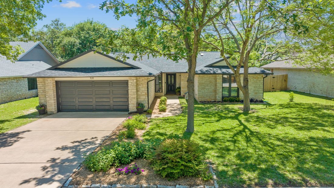 Stunning One Story Home In The Highly Sought In Austin, Texas, United