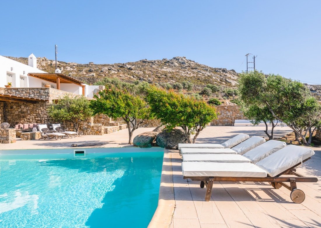 Villa in Mykonos, Aegean, Greece 2 - 12729680