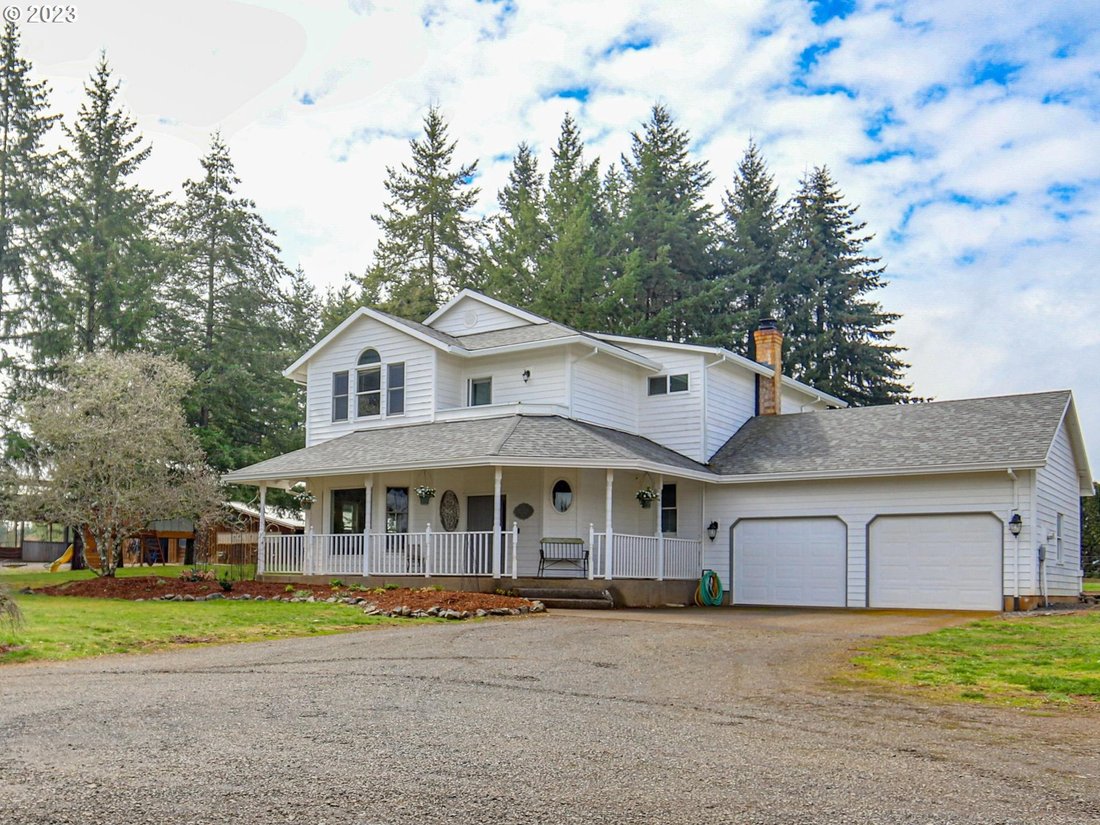 Beautiful And Charming Country Home In Estacada, Or, United States For