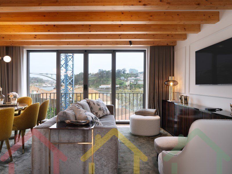 3 Bedroom Duplex Apartment With Views Of The In Porto, Porto District