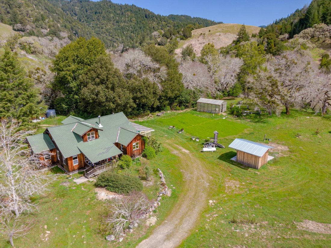 650 Old Hindley Ranch Road, Honeydew, In Garberville, California