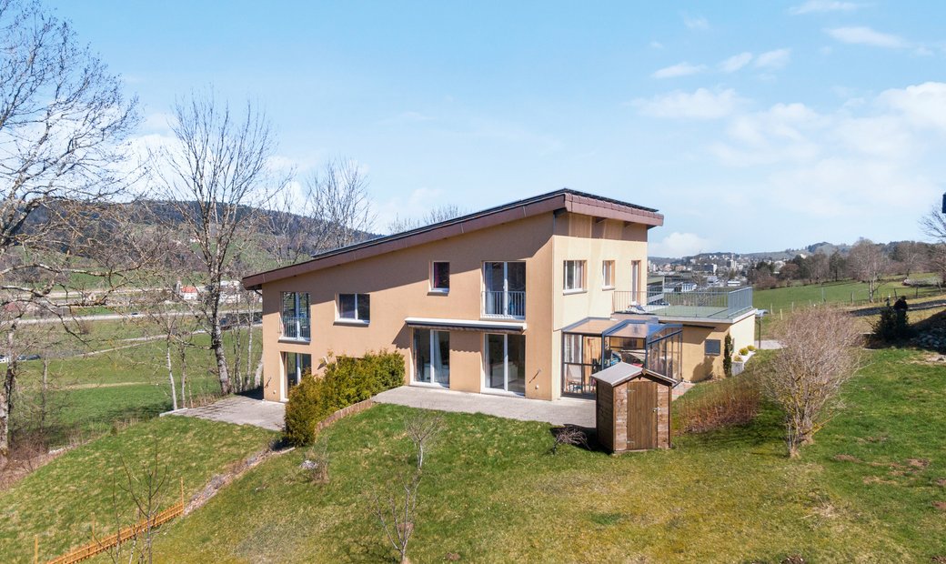 Superb Semi Detached House With In La Chaux De Fonds, Neuchâtel, Switzerland For Sale (12728759)