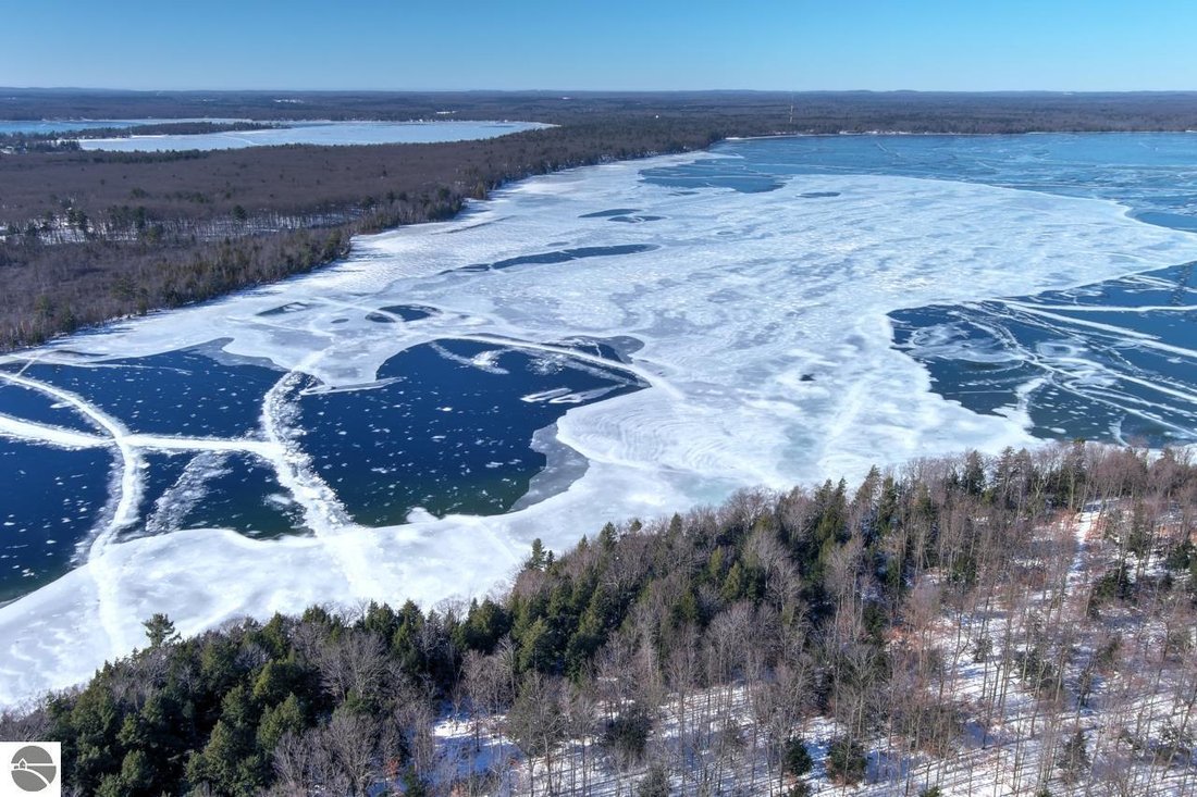 Create A Private Getaway On Duck Lake In Grawn, Michigan, United States