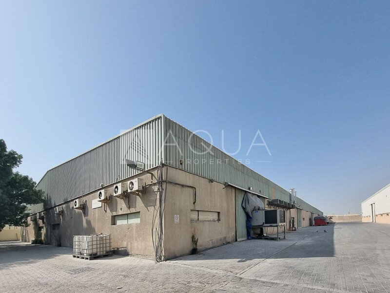 Warehouse High Power Load L Al Quoz In Dubai, Dubai, United Arab