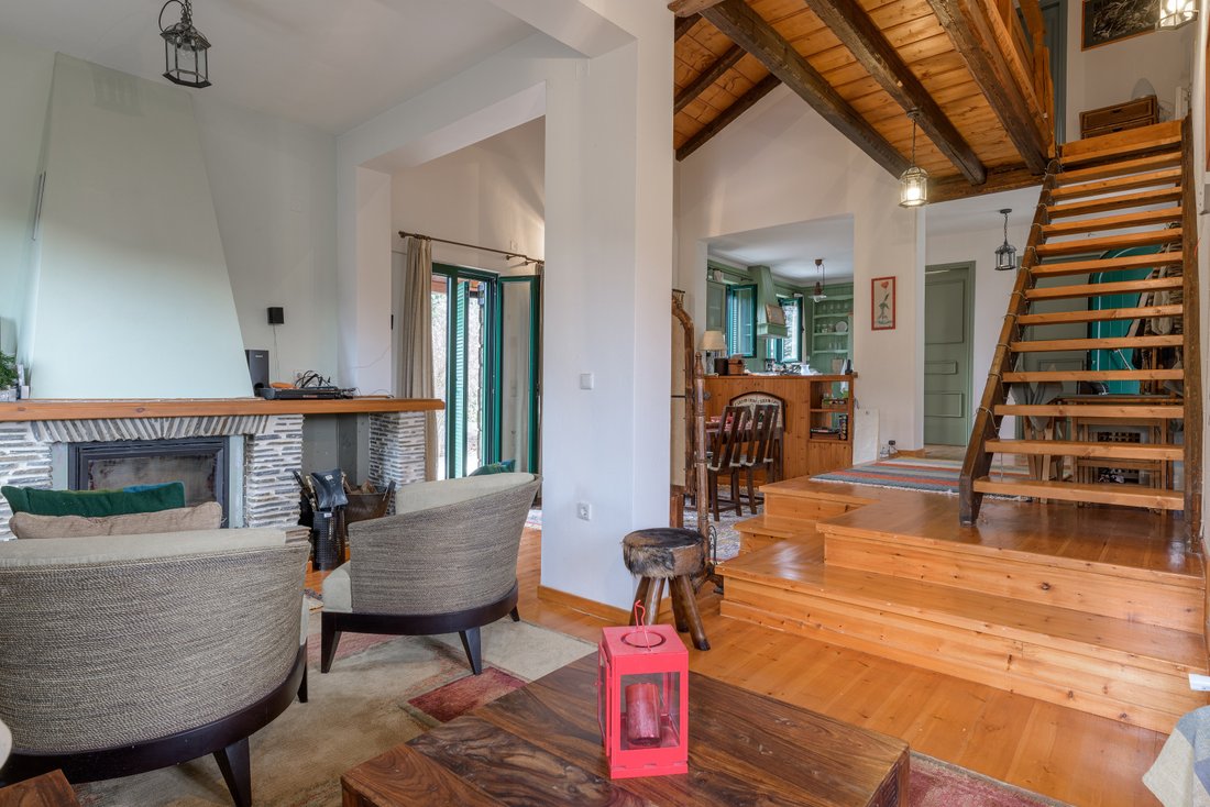 House in Loutron Hraias, Iraia, Peloponnese, Western Greece and the Ionian 3 - 12741280