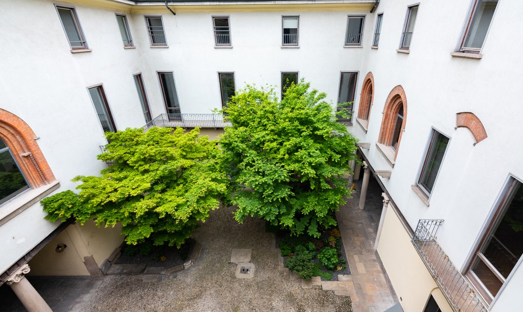 via meravigli 9 b 20123 milano