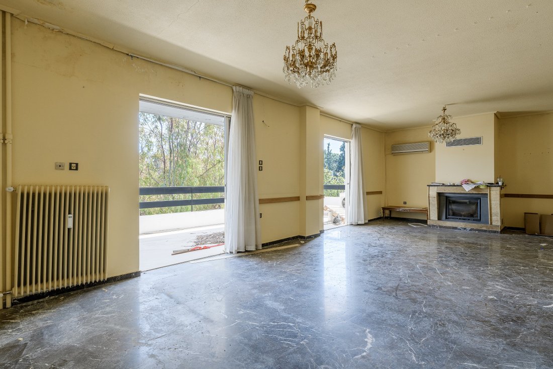 Privileged Apartment In Kifisia, Decentralized Administration Of Attica