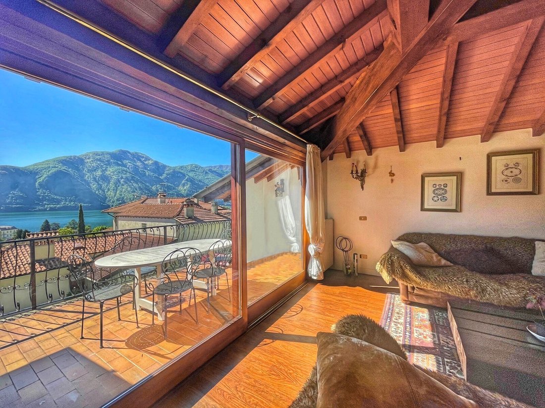 Penthouse à Mezzegra, Lombardie, Italie 1 - 11896121