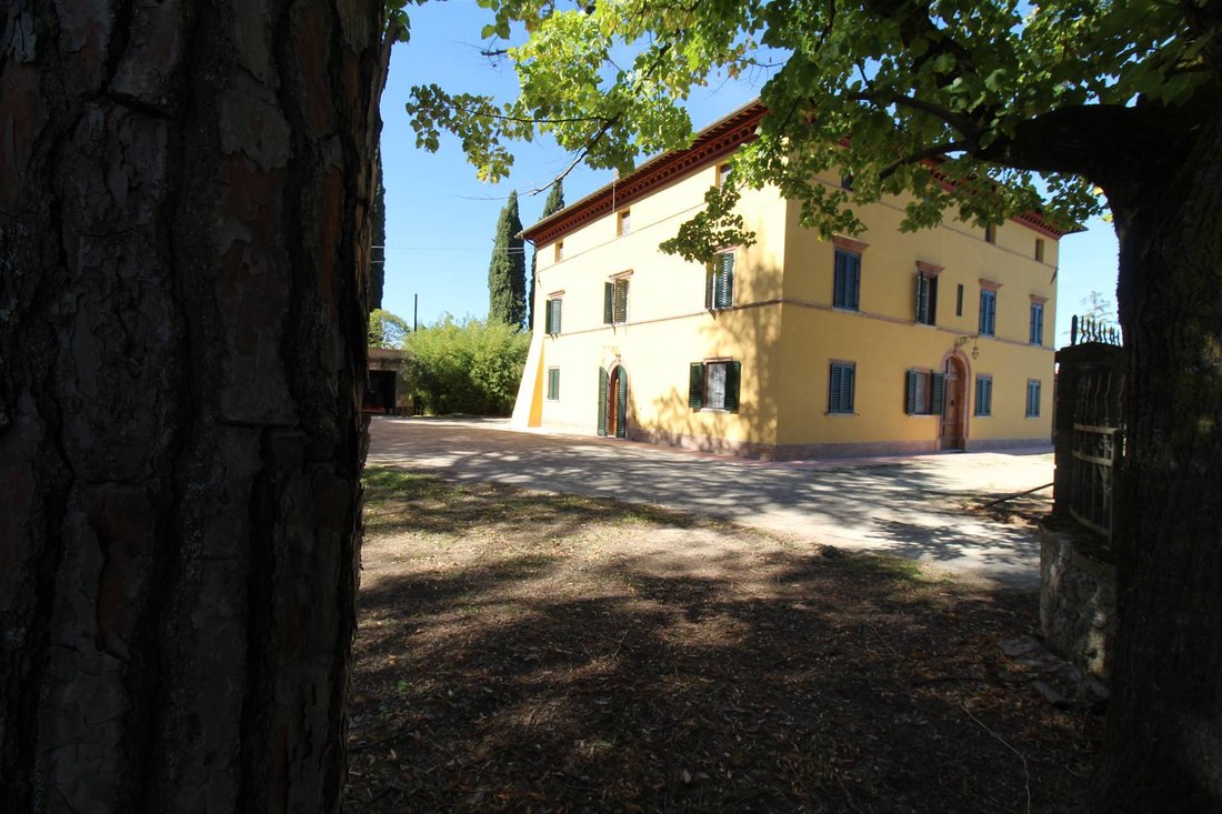 Otros en Monteriggioni, Toscana, Italia 5 - 12741437