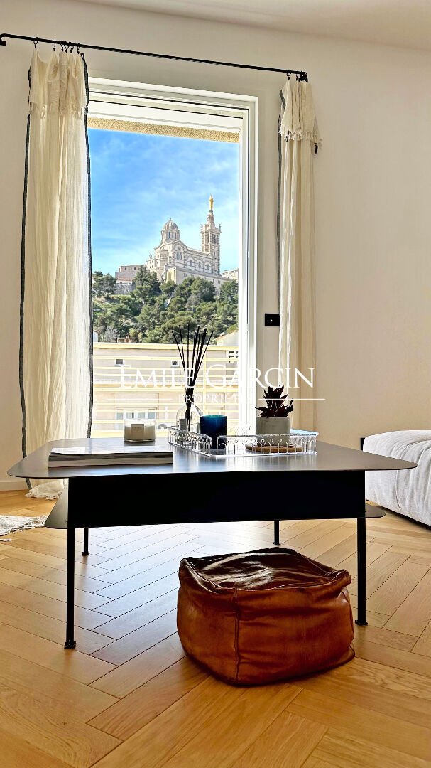 Apartment With A View For Sale In Marseille, Provence Alpes Côte D'azur