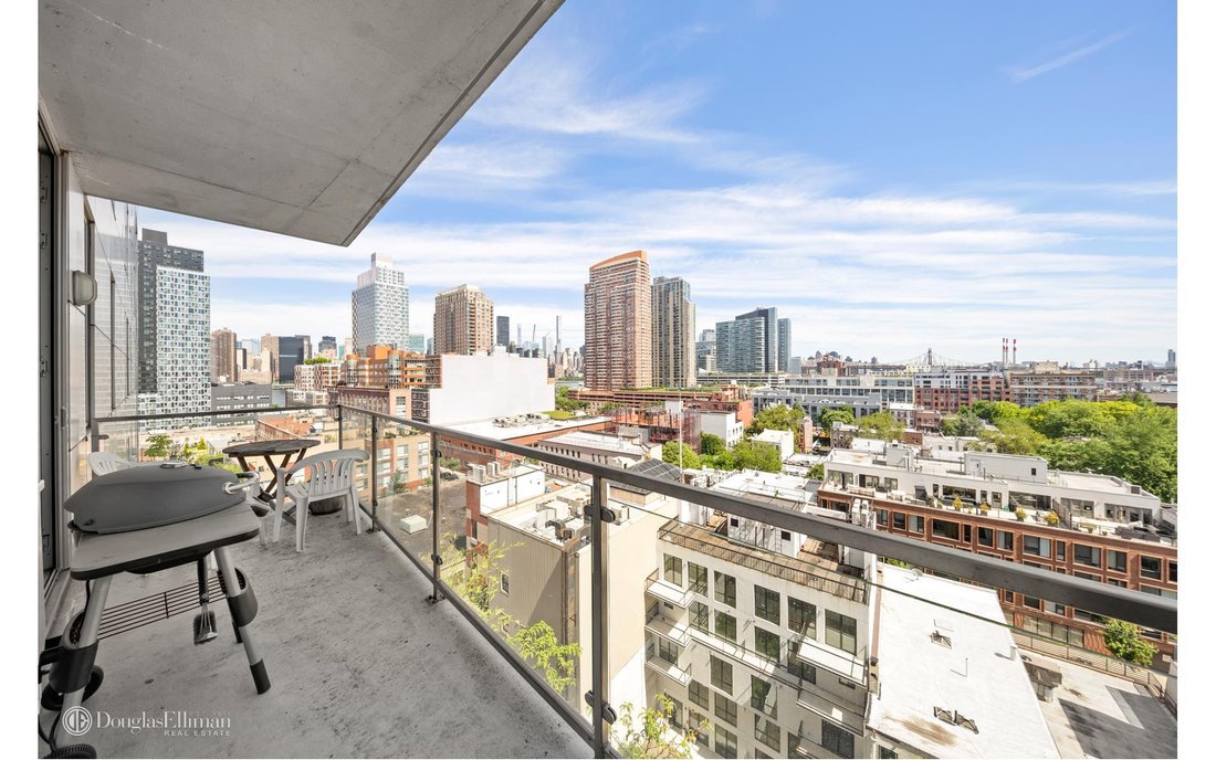 Condo Queens In Queens, Ny, United States For Sale (12738874)