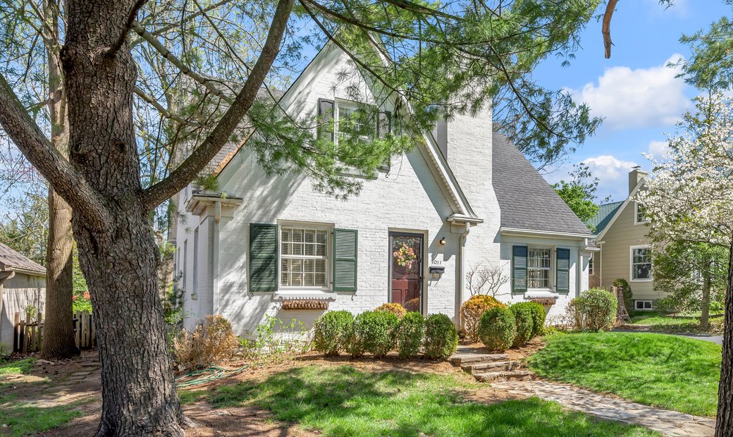 1011 Tates Creek Road In Lexington, Kentucky, United States For Sale