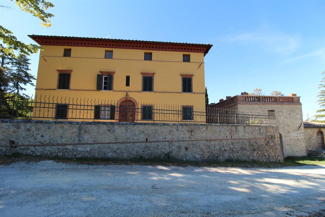 Otros en Monteriggioni, Toscana, Italia 4 - 12741437