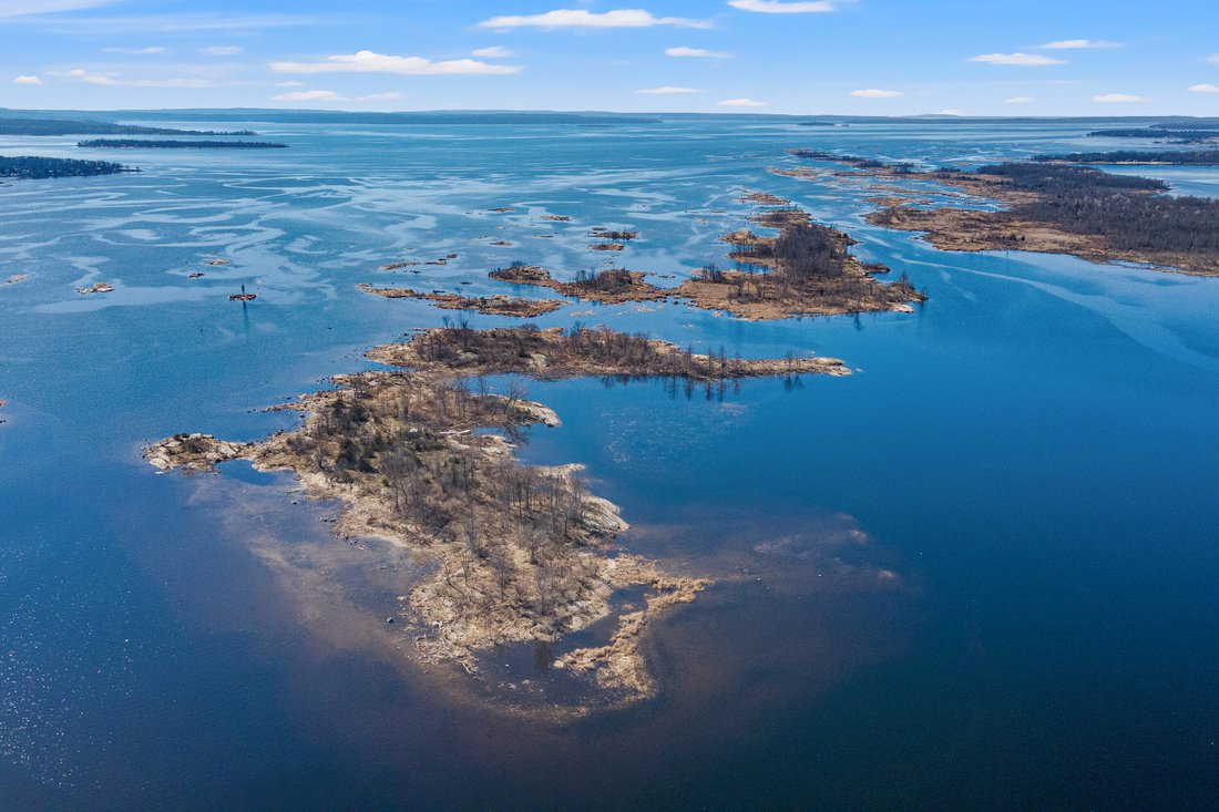 georgian-bay-archipelago-in-waubaushene-ontario-canada-for-sale