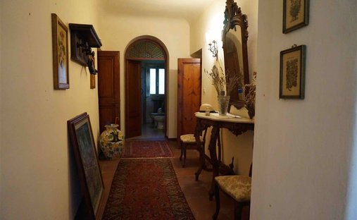 Castle for Sale in San Clemente, Tuscany, Italy