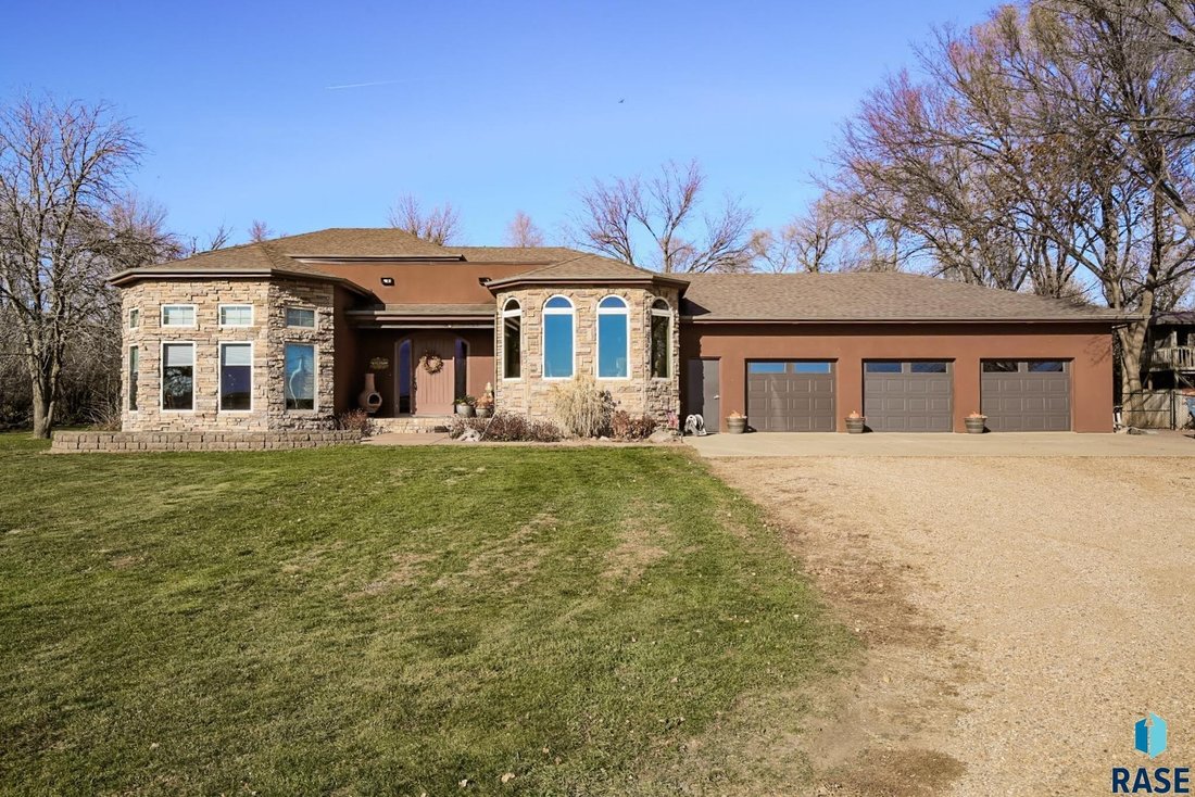 Single Family Parker United In Chancellor, South Dakota, United States