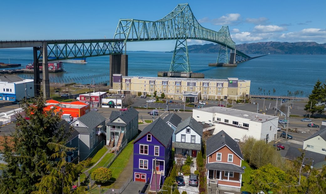 216 Alameda Ave Astoria, Or 97103 In Astoria, Oregon, United States For