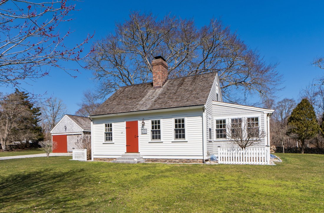 65 Mullin Hill Rd In Little Compton, Rhode Island, United States For